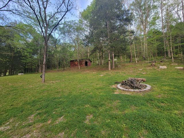 313 Ben Myers Ln, Gainesboro, TN 38562