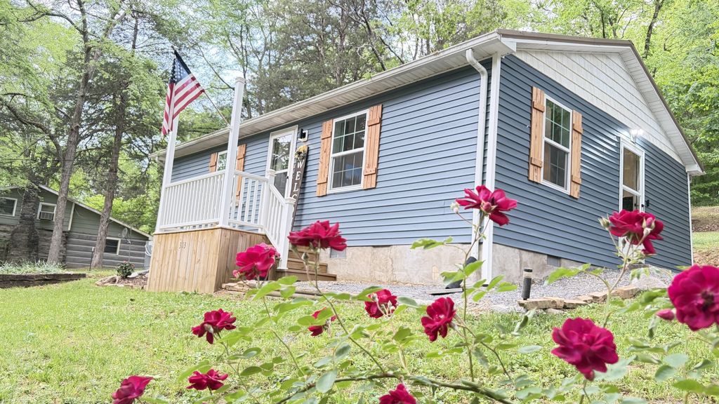 313 Ben Myers Ln, Gainesboro, TN 38562