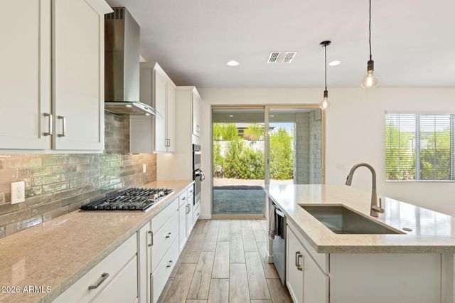 6429 N 17TH Street, Phoenix, AZ 85016