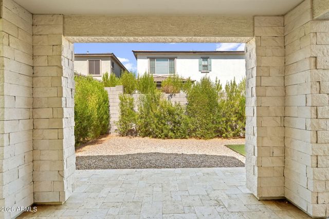 6429 N 17TH Street, Phoenix, AZ 85016