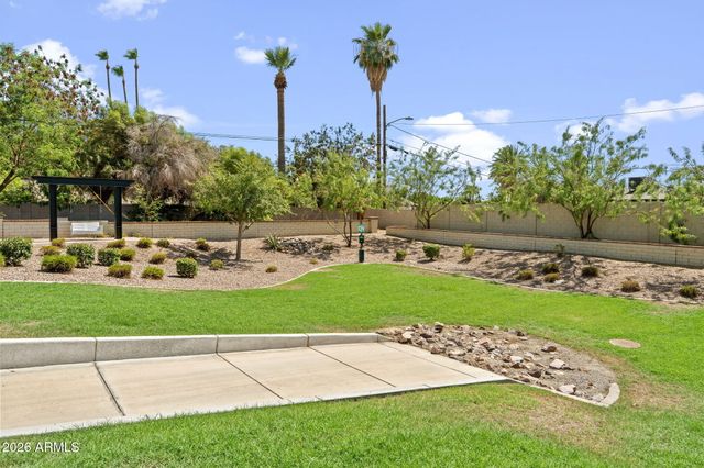 6429 N 17TH Street, Phoenix, AZ 85016