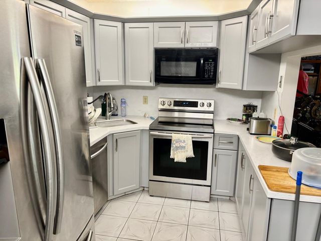 503 Shady Pine Way A1, Greenacres, FL 33415