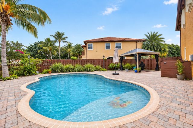 2644 SW 152nd Pl, Miami, FL 33185