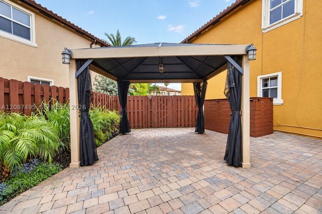 2644 SW 152nd Pl, Miami, FL 33185