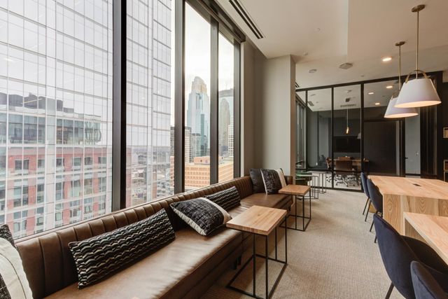 270 Hennepin Avenue 1219, Minneapolis, MN 55401