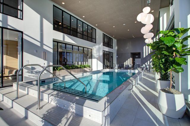 270 Hennepin Avenue 1219, Minneapolis, MN 55401