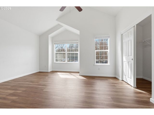 18529 Sw CASCADE Dr, Beaverton, OR 97003