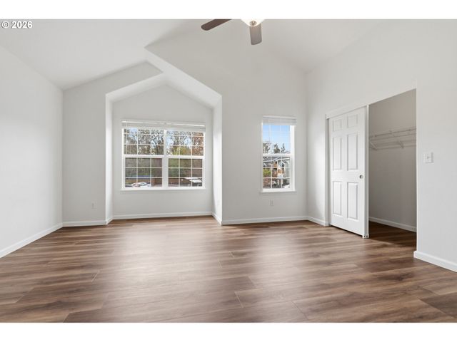 18529 Sw CASCADE Dr, Beaverton, OR 97003