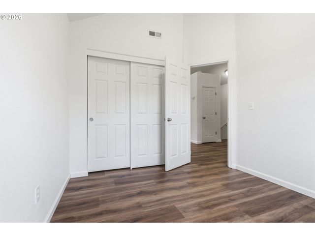 18529 Sw CASCADE Dr, Beaverton, OR 97003