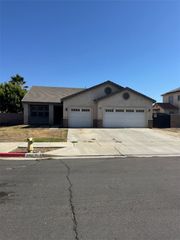 3385 Claremont Street, Hemet, CA 92545