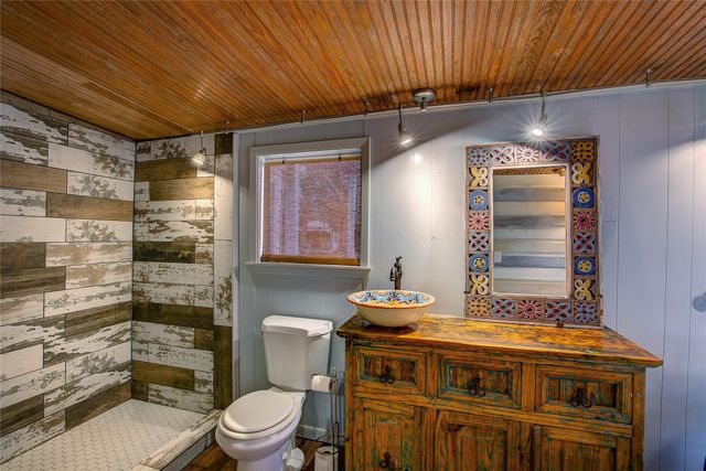 25468 US Highway 80, Grand Saline, TX 75140