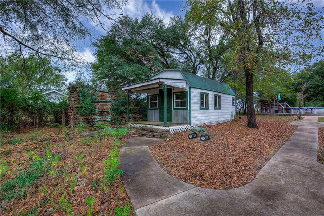 25468 US Highway 80, Grand Saline, TX 75140