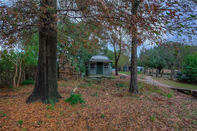 25468 US Highway 80, Grand Saline, TX 75140