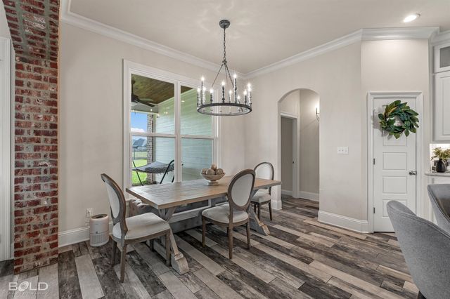 660 Dumaine Drive, Bossier City, LA 71111