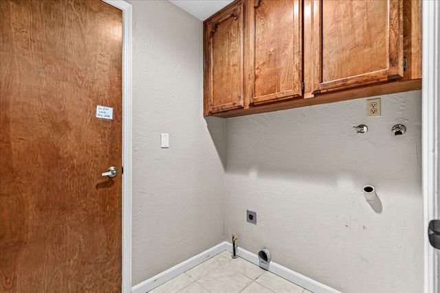 2468 Republic Way, Medford, OR 97504