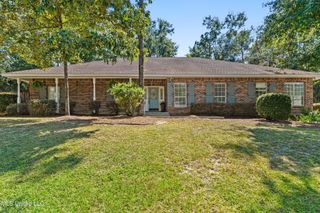 84132 Bayou Drive, Diamondhead, MS 39525