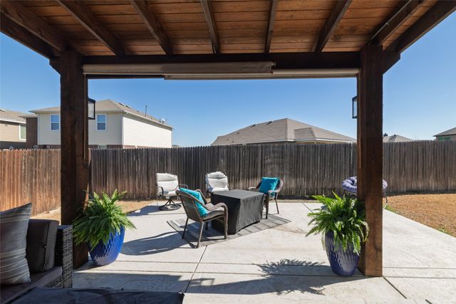 7902 Red Moon Trail, Fort Worth, TX 76131