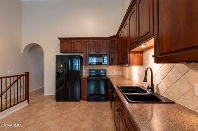 2670 S VOYAGER Drive 112, Gilbert, AZ 85295