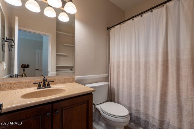 2670 S VOYAGER Drive 112, Gilbert, AZ 85295