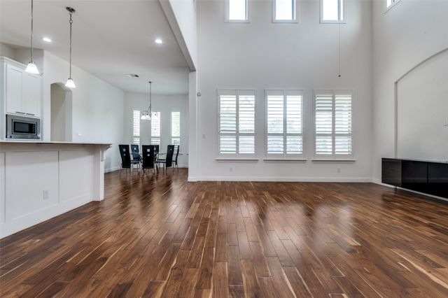 7127 Angelina Drive, Irving, TX 75039