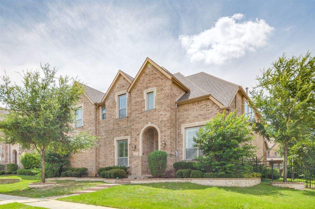 7127 Angelina Drive, Irving, TX 75039
