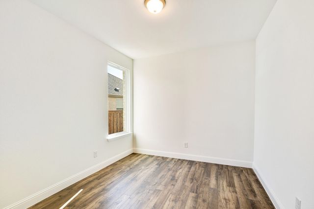 145 Palo Duro Bend, Rhome, TX 76078