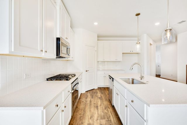 145 Palo Duro Bend, Rhome, TX 76078