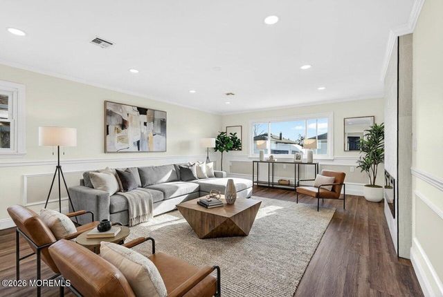 20 Marathon Street, Toms River, NJ 08757