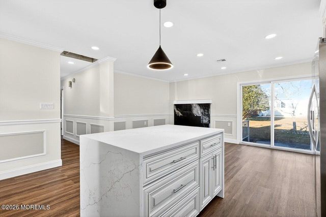 20 Marathon Street, Toms River, NJ 08757