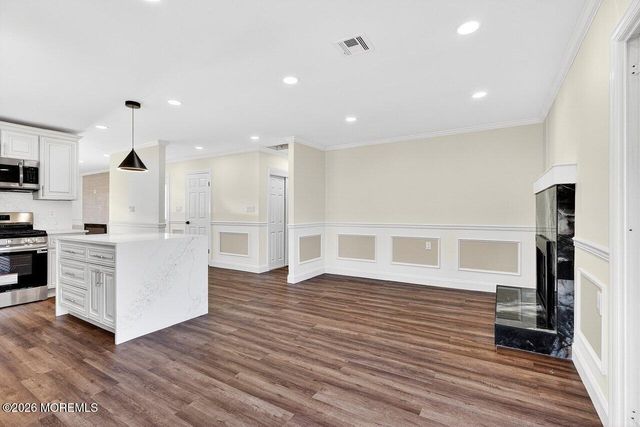 20 Marathon Street, Toms River, NJ 08757