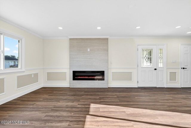 20 Marathon Street, Toms River, NJ 08757