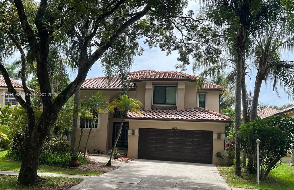 2851 La Paz Ave, Cooper City, FL 33026