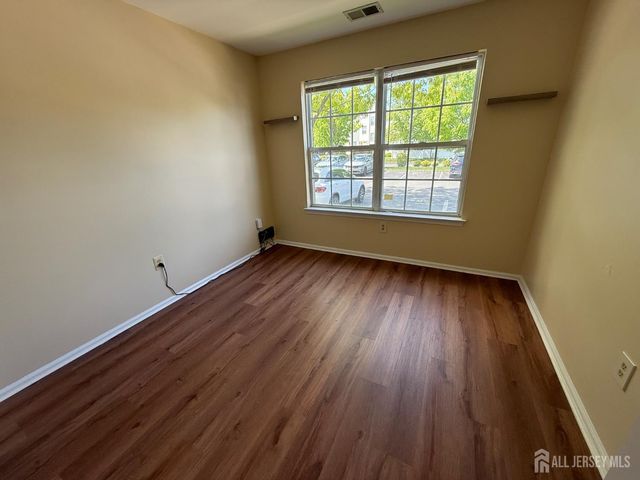 1102 Stony Brook Way, North Brunswick, NJ 08902