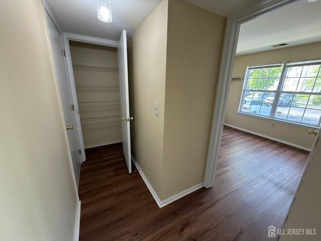 1102 Stony Brook Way, North Brunswick, NJ 08902