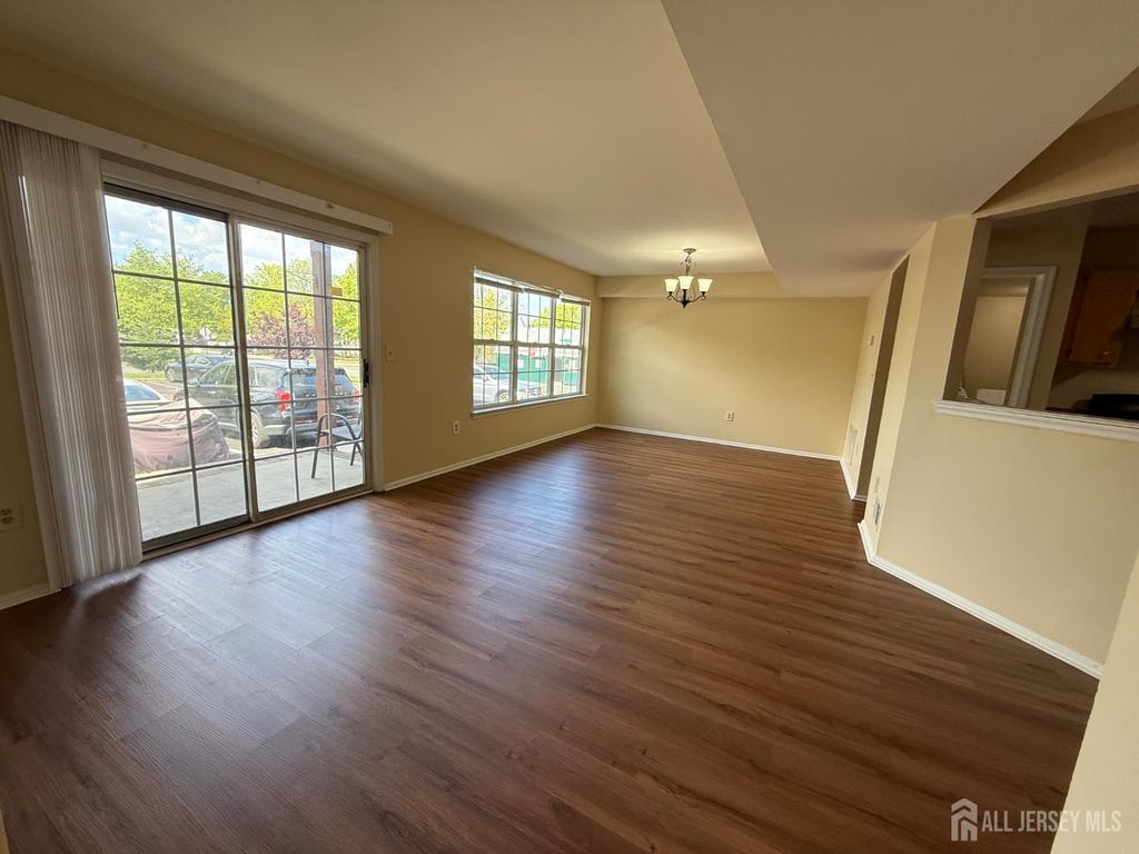 1102 Stony Brook Way, North Brunswick, NJ 08902