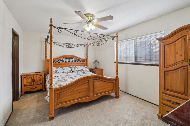 326 E Ferndale Lane, Grand Prairie, TX 75052