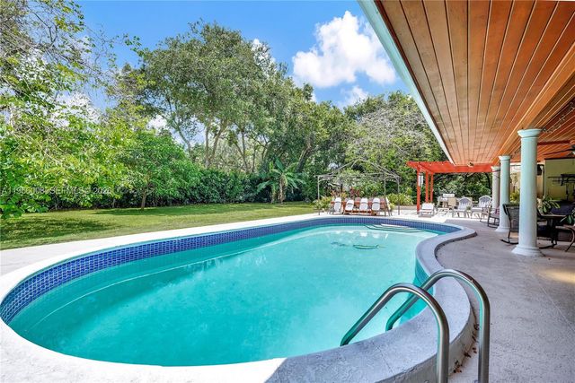 6551 SW 126th St -, Pinecrest, FL 33156