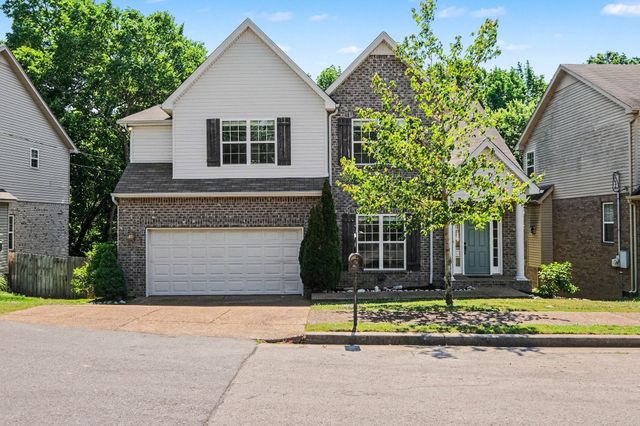 6939 Calderwood Dr, Antioch, TN 37013
