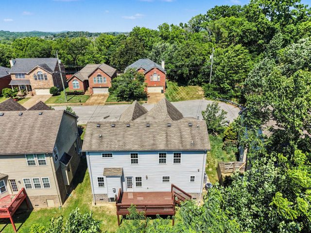 6939 Calderwood Dr, Antioch, TN 37013