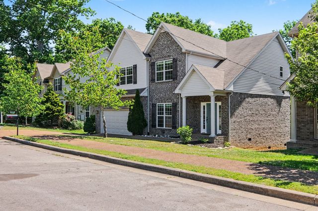 6939 Calderwood Dr, Antioch, TN 37013