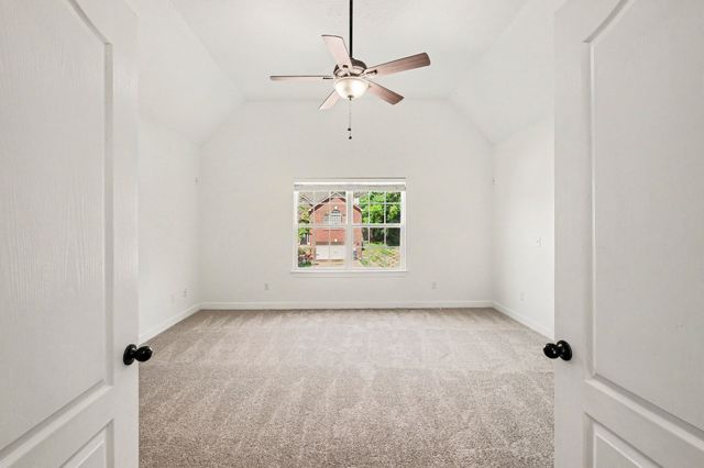 6939 Calderwood Dr, Antioch, TN 37013