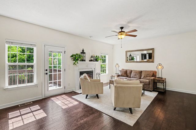 6939 Calderwood Dr, Antioch, TN 37013
