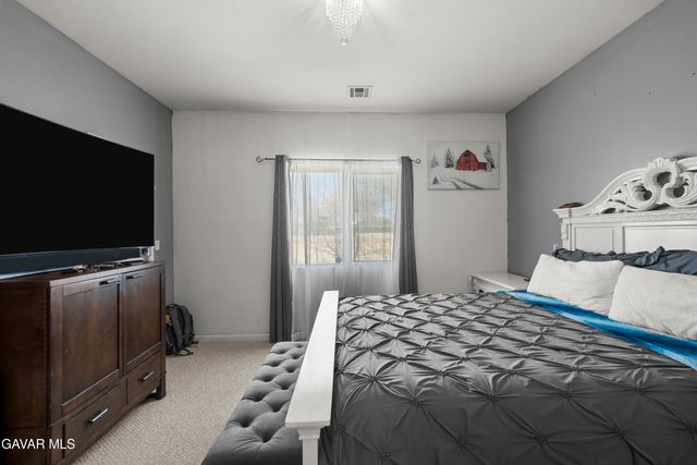 1329 W Avenue I, Lancaster, CA 93534