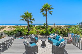 17111 S Pacific Avenue, Sunset Beach, CA 90742