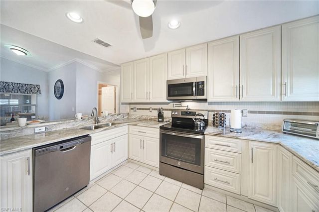 3832 SW 20th AVE, Cape Coral, FL 33914