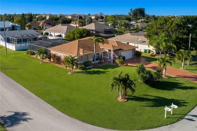 3832 SW 20th AVE, Cape Coral, FL 33914