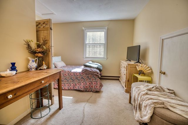 11 Robin Acres Drive, Wolfeboro, NH 03894