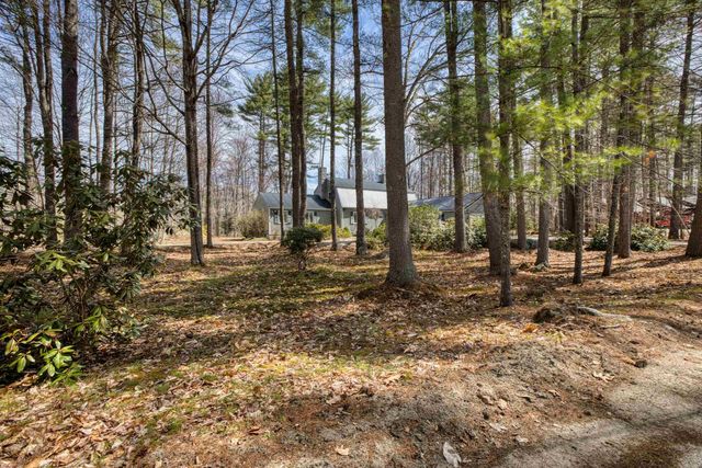 11 Robin Acres Drive, Wolfeboro, NH 03894