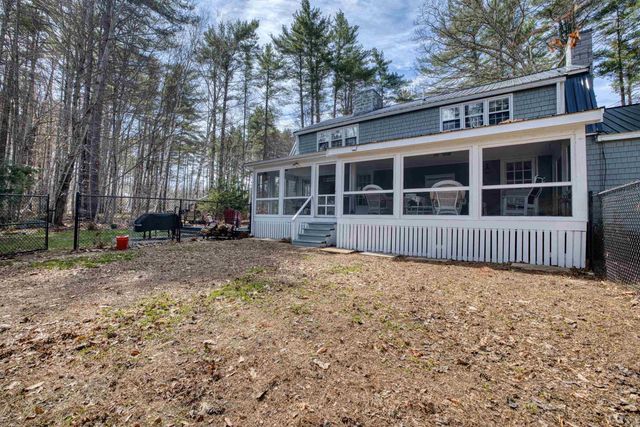 11 Robin Acres Drive, Wolfeboro, NH 03894