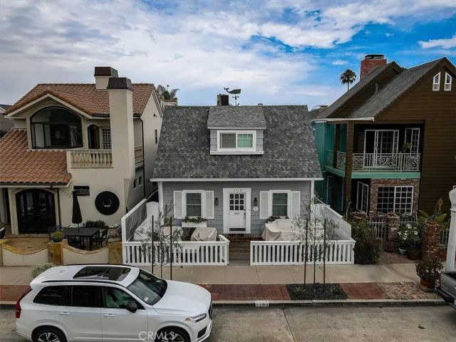 2128 Miramar Drive, Newport Beach, CA 92661